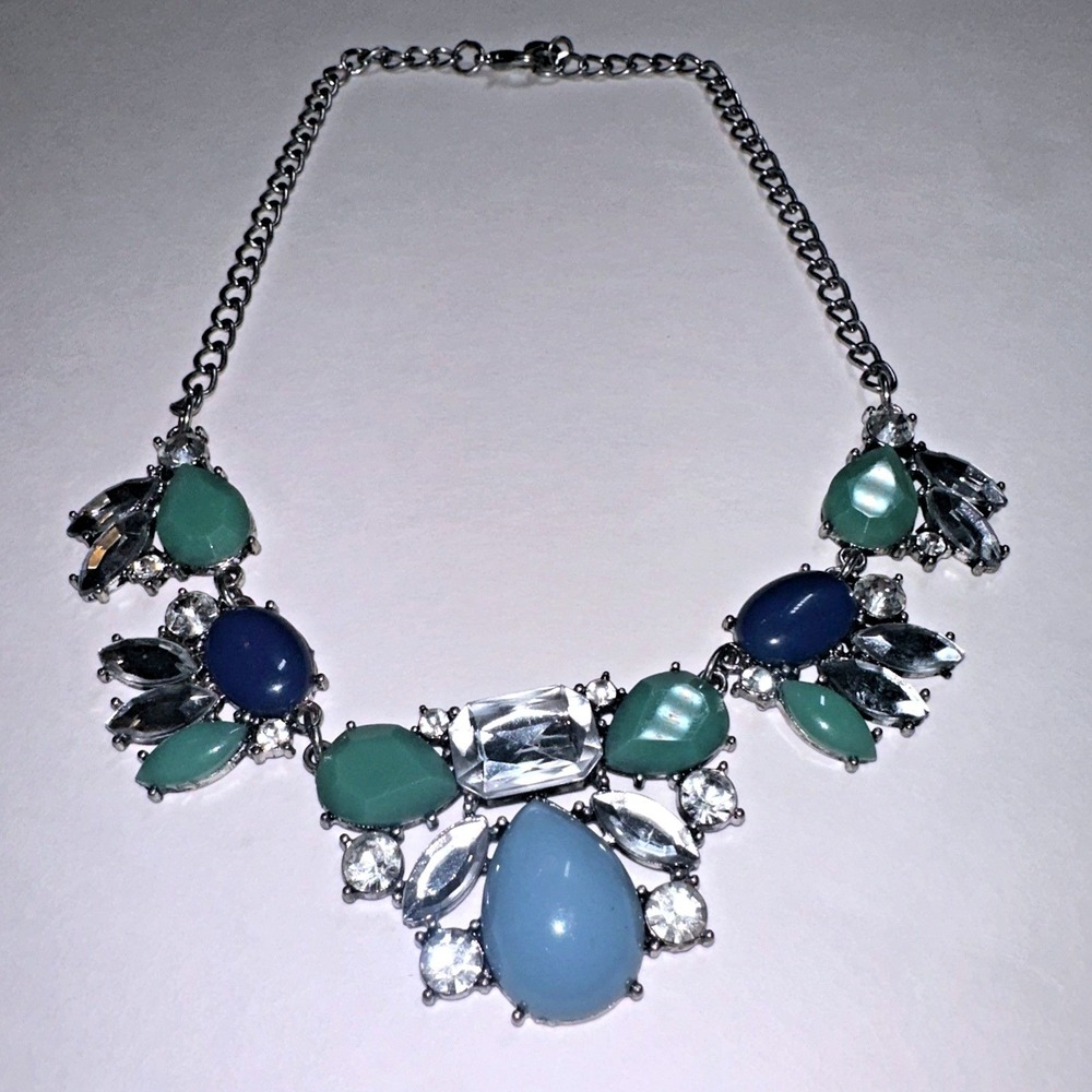 LOFT Bib Statement Necklace Womens OS Blue Teal Silver Excellent Crystal Cluster